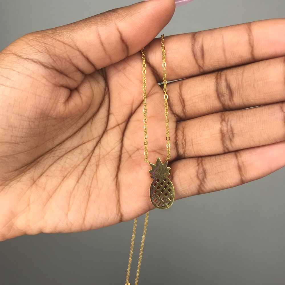 Gold pineapple necklace